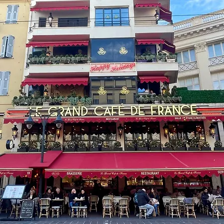 Magenta Mama - Comfort & Charm In Carre D'or - Near * Νίκαια