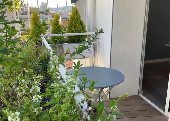 Διαμέρισμα Magenta Mama - Comfort & Charm In Carre D'or - Near