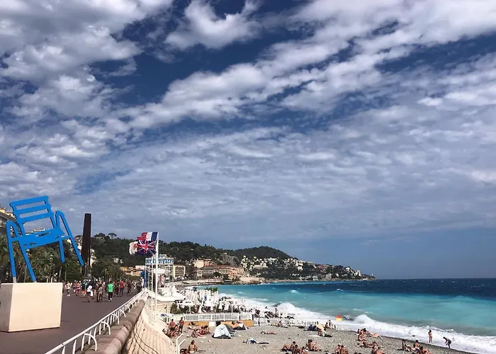 Magenta Mama - Comfort & Charm In Carre D'or - Near * Nice